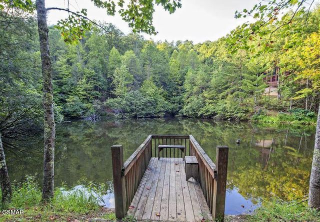 3163 Sourwood Way, Sevierville, TN 37862