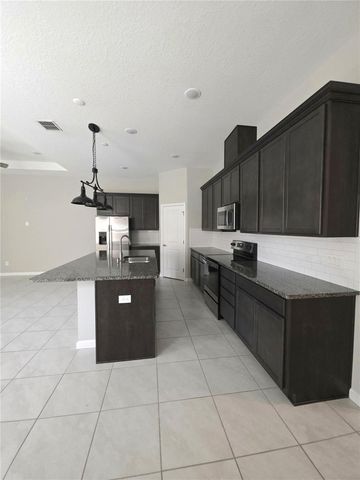 624 BAYERN LANE, Debary, FL 32713