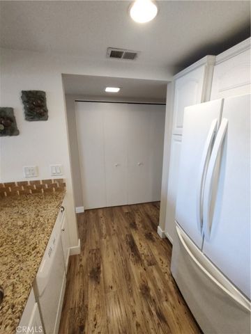 36 Woodleaf, Irvine, CA 92614