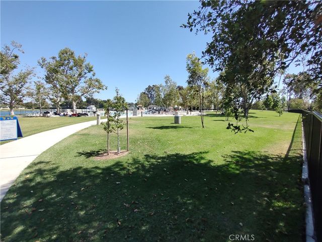 36 Woodleaf, Irvine, CA 92614