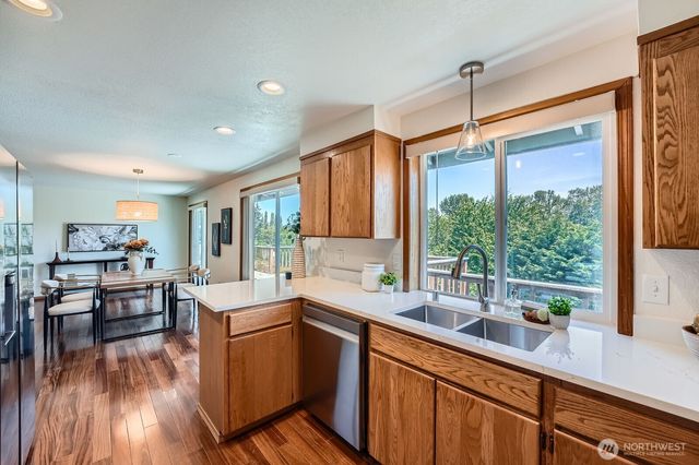 1723 26th Street Pl SW, Puyallup, WA 98371