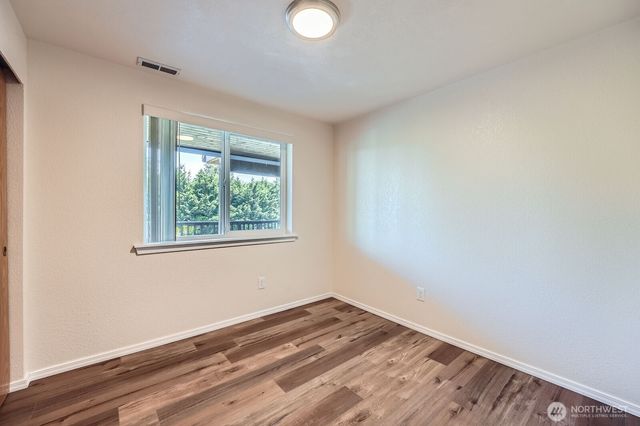 1723 26th Street Pl SW, Puyallup, WA 98371