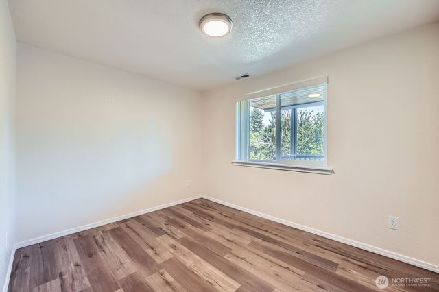 1723 26th Street Pl SW, Puyallup, WA 98371