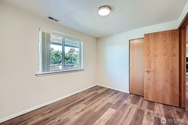 1723 26th Street Pl SW, Puyallup, WA 98371