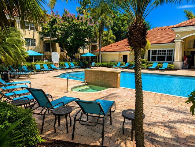 5980 W Sample Road 307, Coral Springs, FL 33067