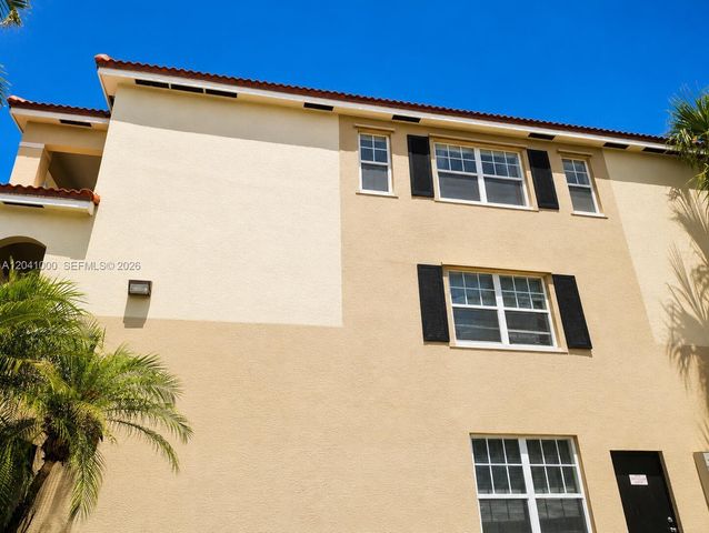 5980 W Sample Road 307, Coral Springs, FL 33067