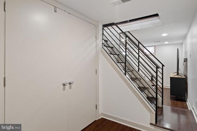 710 CLYMER ST, Philadelphia, PA 19147