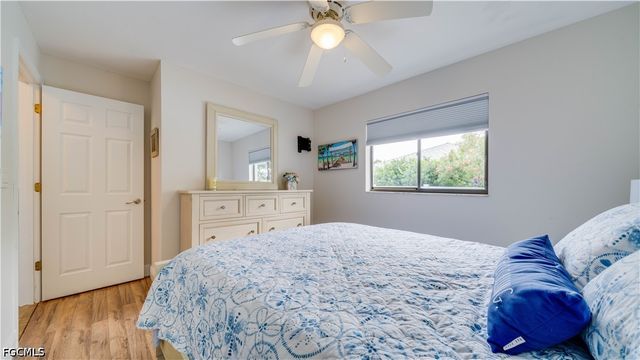914 SE 28th TER, Cape Coral, FL 33904