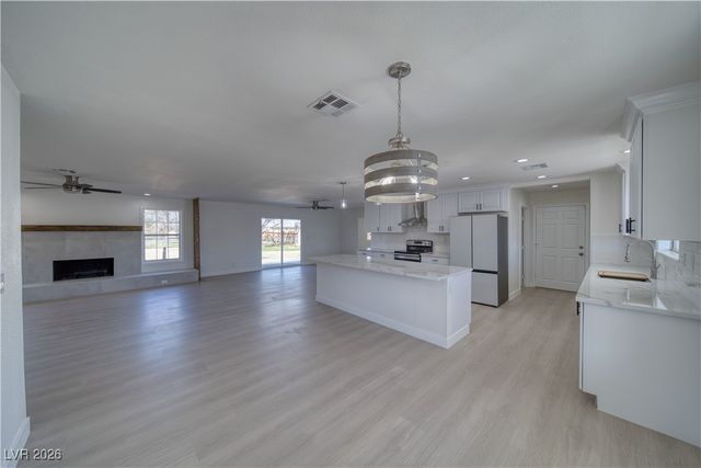 1890 Doral Court, Pahrump, NV 89048