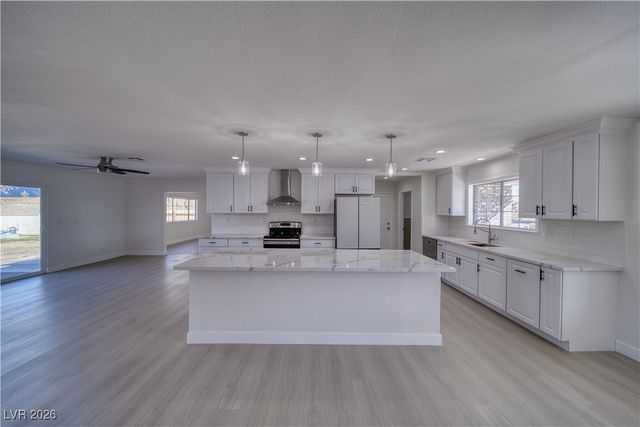 1890 Doral Court, Pahrump, NV 89048