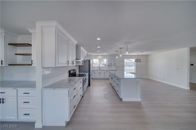 1890 Doral Court, Pahrump, NV 89048