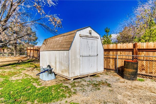 1890 Doral Court, Pahrump, NV 89048