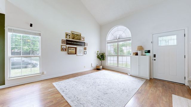 5613 Cedar Ash Xing, Antioch, TN 37013