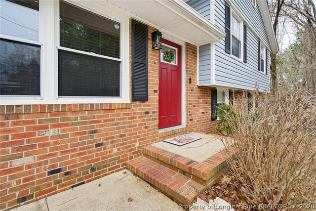 4935 Catalpa Circle, Hope Mills, NC 28348