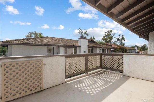 9829 Caspi Gardens Drive 6, Santee, CA 92071