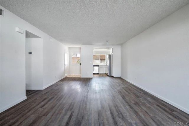 9829 Caspi Gardens Drive 6, Santee, CA 92071