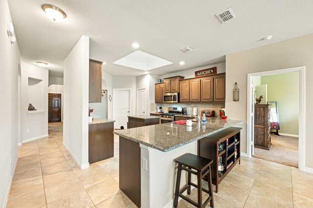 916 Falcon Road, Argyle, TX 76226