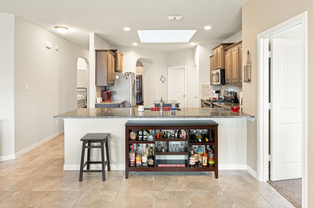 916 Falcon Road, Argyle, TX 76226