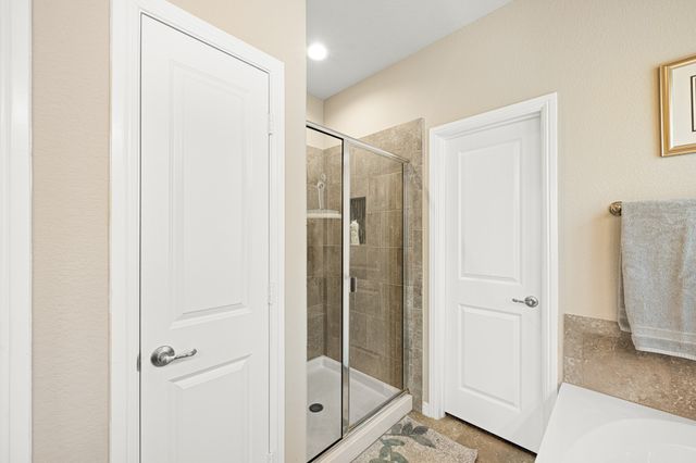 916 Falcon Road, Argyle, TX 76226