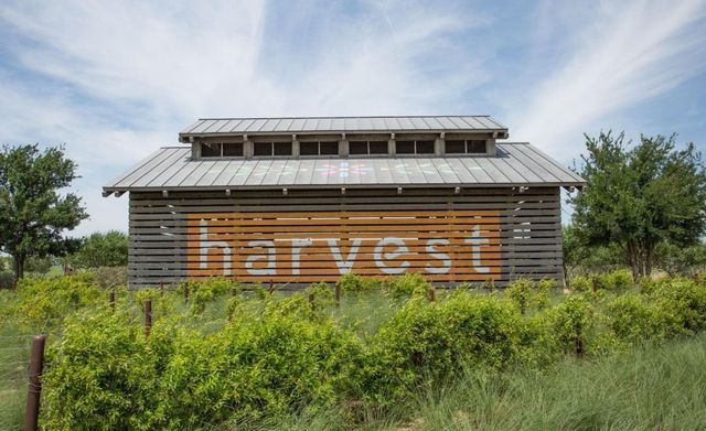 916 Falcon Road, Argyle, TX 76226