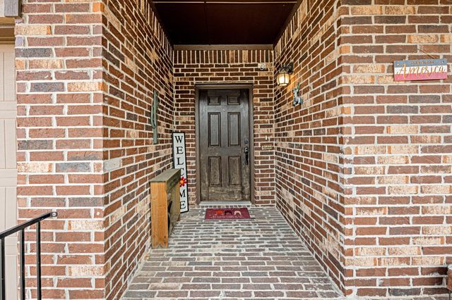 916 Falcon Road, Argyle, TX 76226