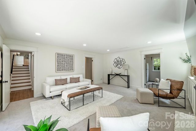 3120 Sunnybrook Drive, Charlotte, NC 28210