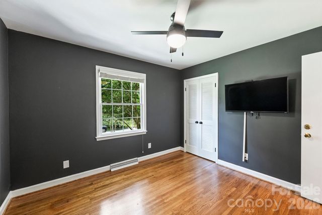 3120 Sunnybrook Drive, Charlotte, NC 28210