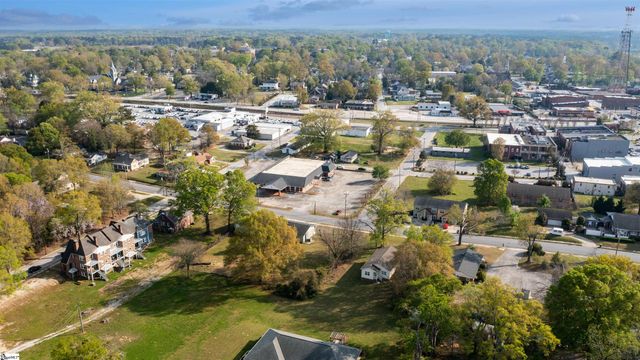 205 E Florida Street, Clinton, SC 29325