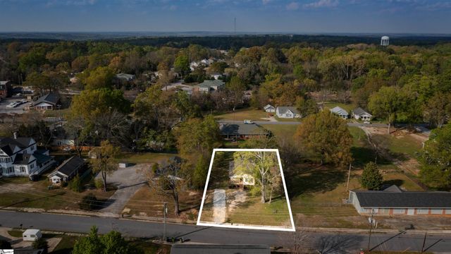 205 E Florida Street, Clinton, SC 29325