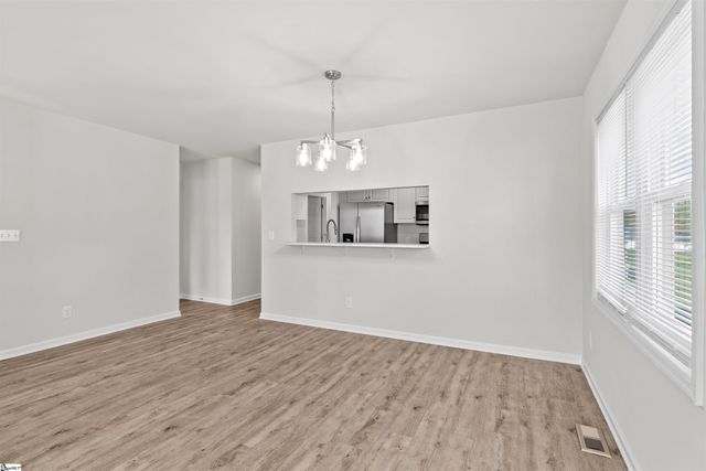 205 E Florida Street, Clinton, SC 29325