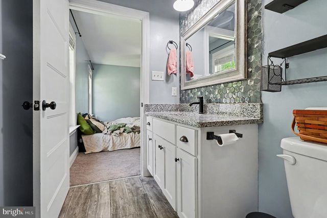 1322 KENNON RD, Mineral, VA 23117
