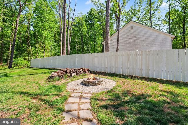1322 KENNON RD, Mineral, VA 23117