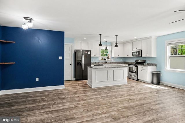 1322 KENNON RD, Mineral, VA 23117