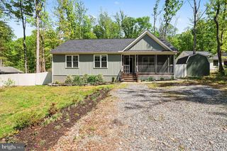 1322 KENNON RD, Mineral, VA 23117