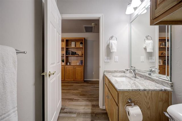 2106 NW 155th Street, Edmond, OK 73013