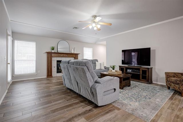 2106 NW 155th Street, Edmond, OK 73013