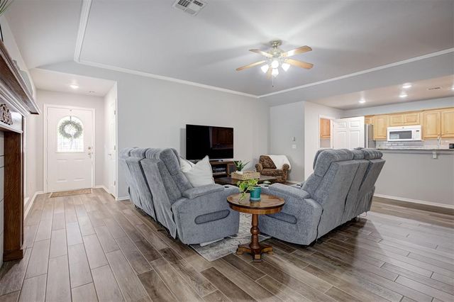 2106 NW 155th Street, Edmond, OK 73013