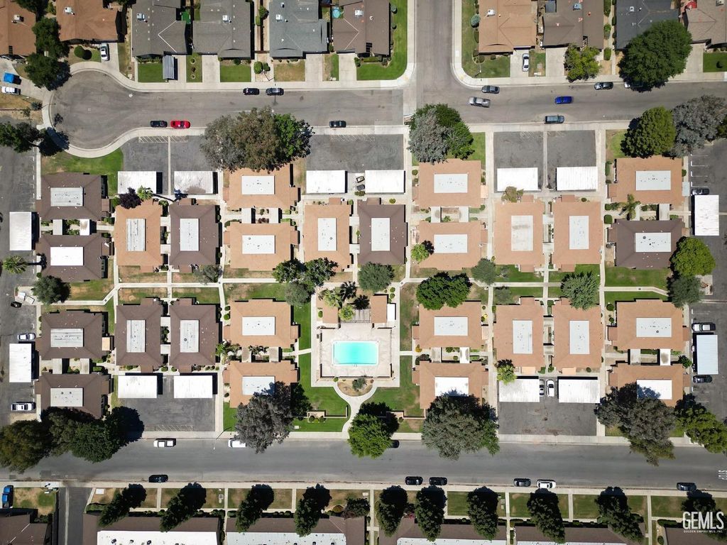 1001 Mcdonald Way 40, Bakersfield, CA 93309