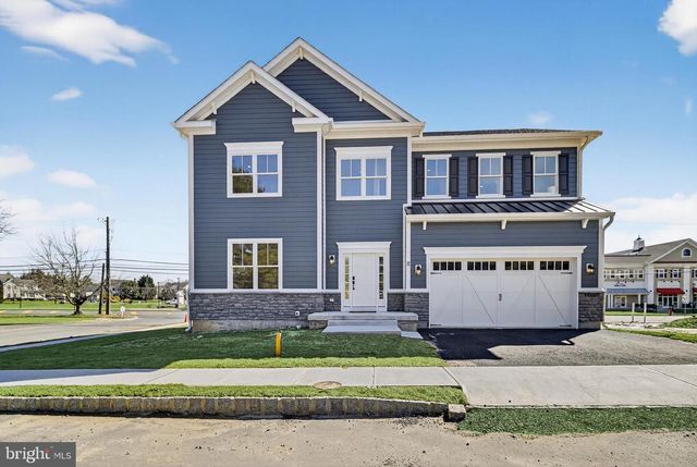 4 ARTHUR LN, Cranbury, NJ 08512