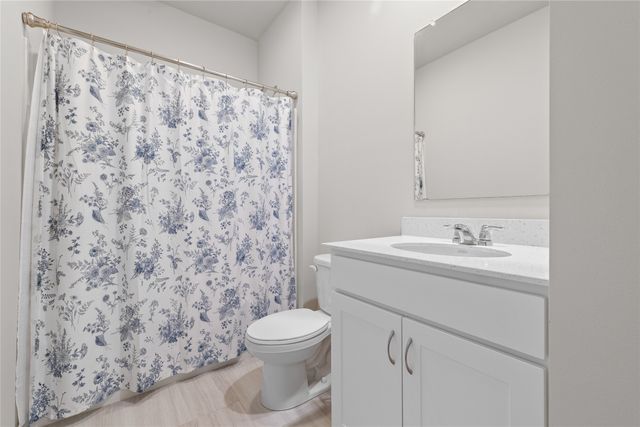 1317 NE 56th Street, Ankeny, IA 50021