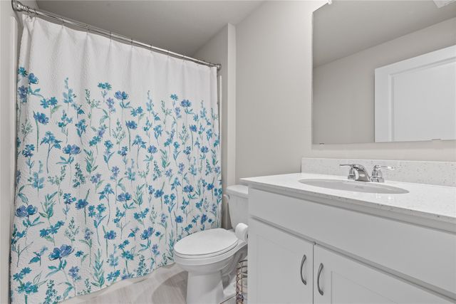 1317 NE 56th Street, Ankeny, IA 50021