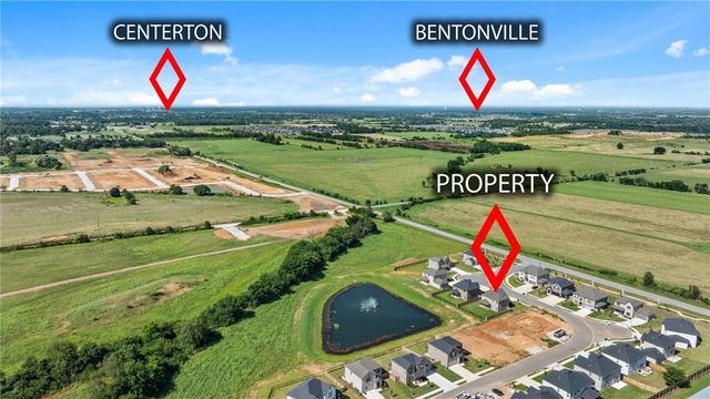4702 SW Juneberry Street, Bentonville, AR 72712