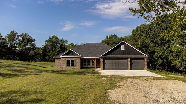 30063 N 3996 Drive, Ramona, OK 74061