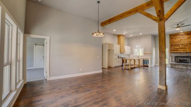 30063 N 3996 Drive, Ramona, OK 74061