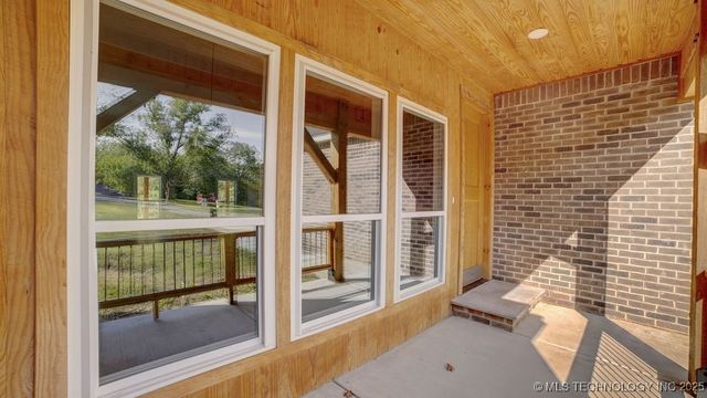 30063 N 3996 Drive, Ramona, OK 74061