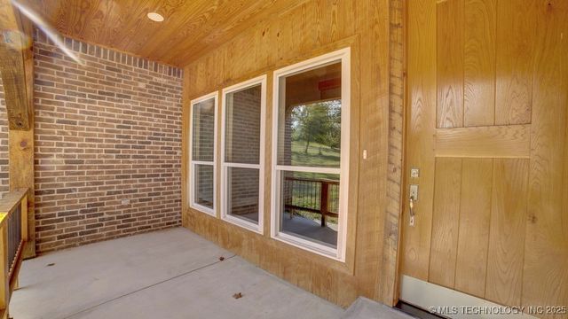 30063 N 3996 Drive, Ramona, OK 74061