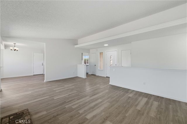 17316 Sweetaire Ave, Lancaster, CA 93535