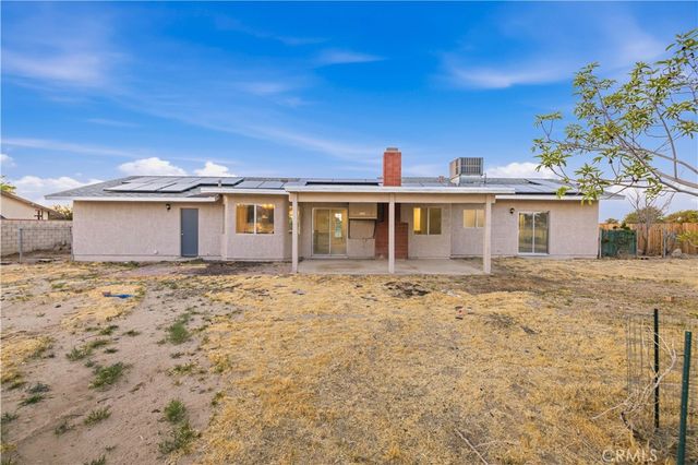 17316 Sweetaire Ave, Lancaster, CA 93535