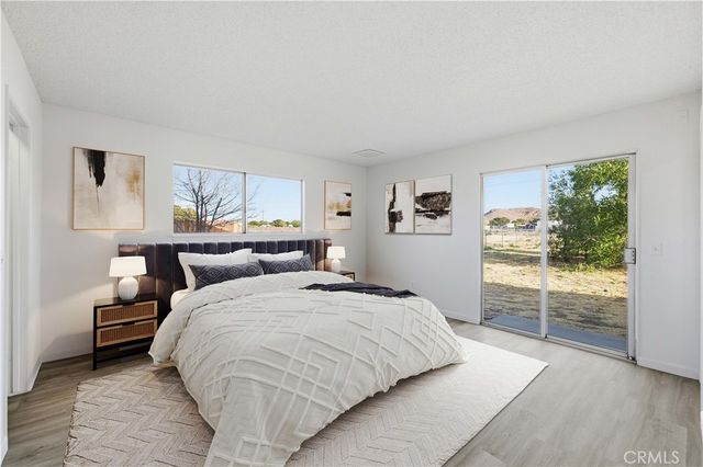 17316 Sweetaire Ave, Lancaster, CA 93535