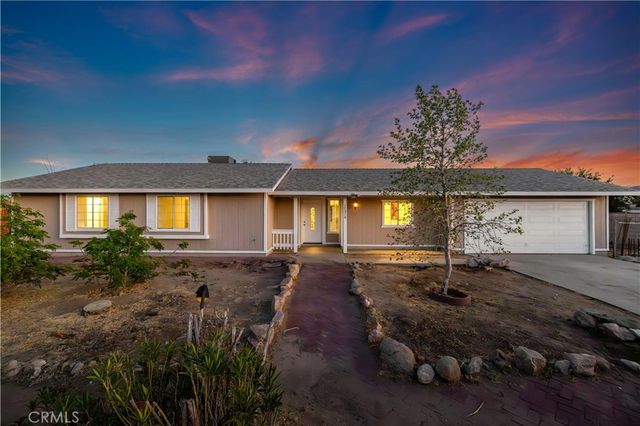 17316 Sweetaire Ave, Lancaster, CA 93535